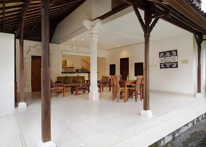 Kusuma 4* Seminyak