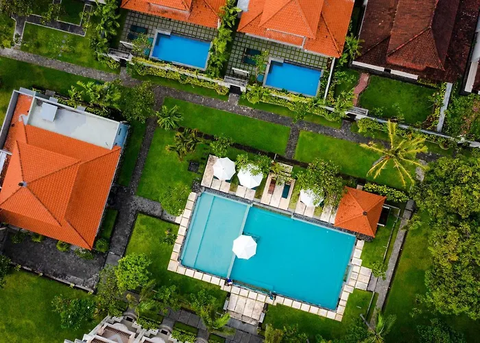 Kusuma Hotel 4*