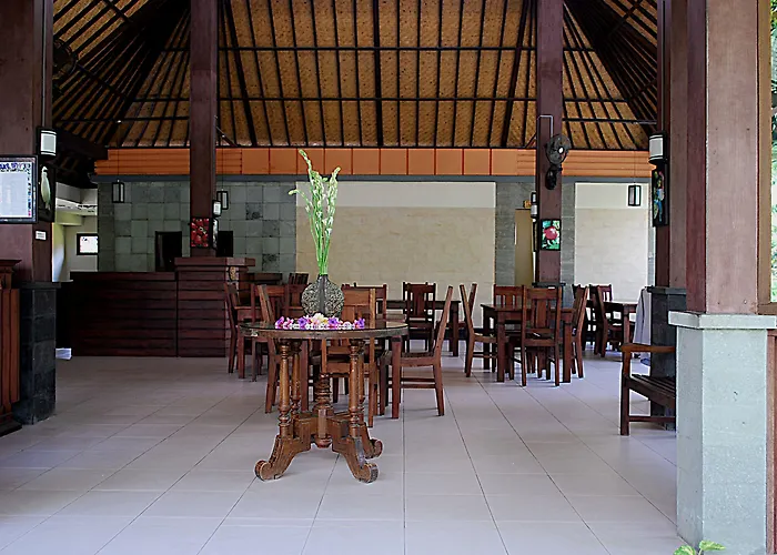 Kusuma Hotel 4*